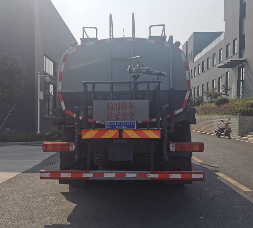 程力威牌CLW5180GPS6ZC型绿化喷洒车