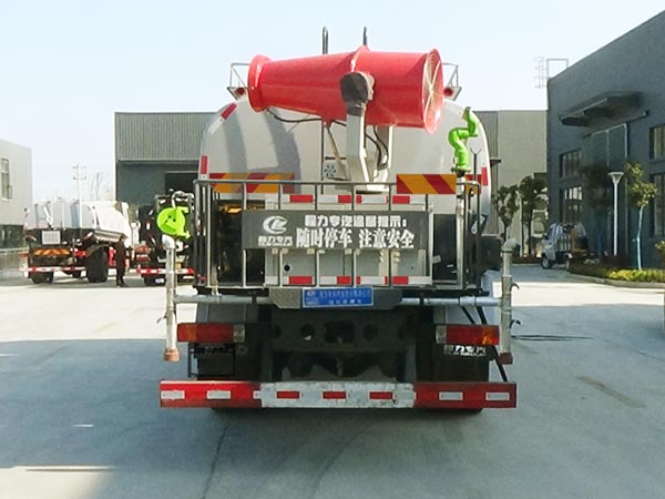 程力威牌CLW5182GPSC6型绿化喷洒车