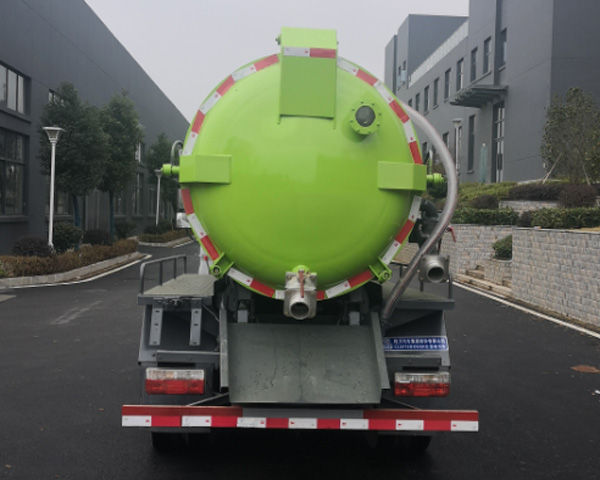 程力牌CL5070GXW6HQ型吸污车