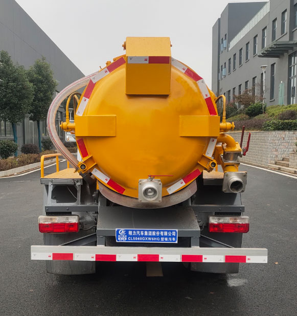 程力牌CL5040GXW6HQ型吸污车