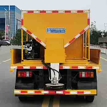 程力牌CL5040TCX6HL型除雪车