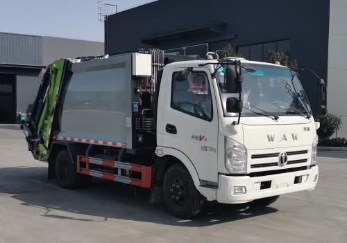 程力威牌CLW5071ZYS6WL型压缩式垃圾车