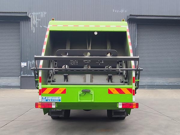 程力威牌CLW5182ZYSC6型压缩式垃圾车