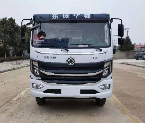 程力威牌CLW5120ZYSE6型压缩式垃圾车