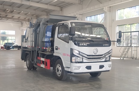 程力威牌CLW5070TCA6LZ型餐厨垃圾车
