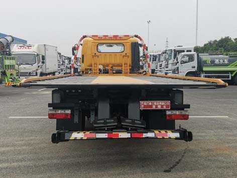 程力重工牌CLH5121TQZD6型清障车