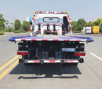 程力牌CL5120TQZ6JQ型清障车